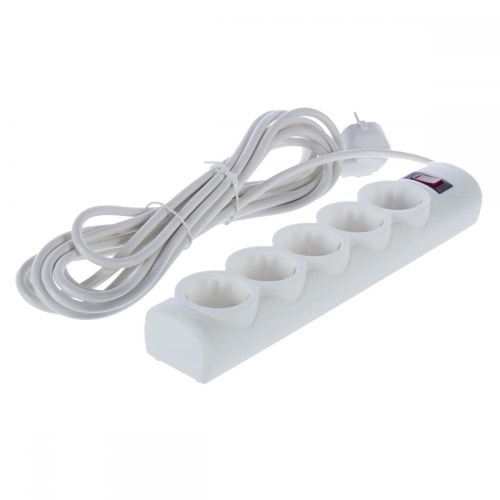 <b>Сетевой фильтр для электроники ES</b> ― вспомогательное оборудование, которое защищает электрическую технику от скачков напряжения в сети или перебоев питания. Устройство помогает сгладить помехи сети для стабильного питания устройств, а также снизить высокочастотные помехи от самого электрооборудования. Устанавливается как буфер между приборами и разъемом для подключения. фото 2 Сетевой фильтр для электроники ES 5 розеток 5 м цвет белый фото 2