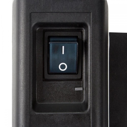 Сетевой фильтр от компании Pilot Pro поможет расширить зону подключения приборов к сети 220 В для 1 комнаты или офисного помещения. фото 3 Сетевой фильтр для электроники Pilot Pro 6 розеток 1.8 м цвет серый/темно-серый фото 3