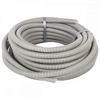 Легкая гофрированная труба марки «Экопласт» — гибкий канал для прокладки кабеля, выполненный из негорючего поливинилхлорида. Изделие используют для обеспечения дополнительной защиты скрытой или наружной проводки.Монтаж допускается на огнеупорных основаниях в жилых, производственных, офисных зданиях. Труба устойчива к атмосферным изменениям, поэтому может применяться в качестве наружного изолятора. Труба гофрированная Экопласт ПВХ с зондом D20 мм 25 м