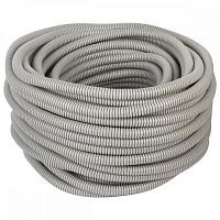 Гофрированная труба «Экопласт» используется при скрытой и открытой прокладке электропроводов. ЕЕ предназначение – защита кабеля от механических повреждений и деформаций, в том числе возникающих при усадке здания, а также упрощение и удешевление монтажа. Это труба легкого типа, изготовленная из поливинилхлорида и дополнительно оснащенная специальным зондом для удобной протяжки проводов. Благодаря гибкости гофра легко прокладывается по любой поверхности. Степень защиты – IP55. Гофру можно купить в упаковке, длина составляет 50 м. Труба гофрированная Экопласт ПВХ с зондом D20 мм 50 м